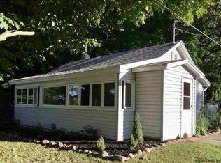 15 Old State Rd, Mechanicville, NY 12118