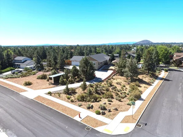 20825 Rorick Dr, Bend, OR 97701