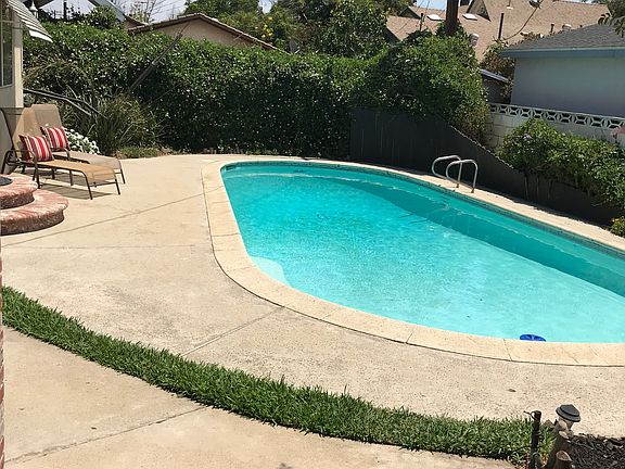 2nd image of 1260 N Cypress Ave