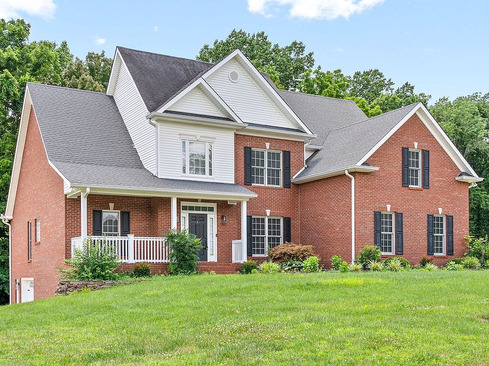 1st image of 2046 Mossy Oak Cir