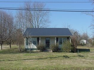300 Highway 13 S, Collinwood, TN 38450
