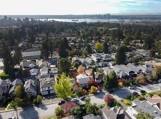 221 W 28th St, North Vancouver, BC