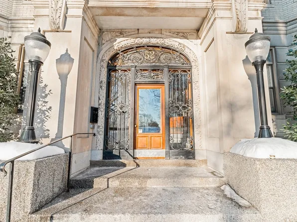 52 Charlesgate E APT 170, Boston, MA 02215