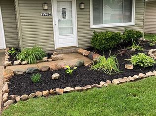 35294 Drake St, North Ridgeville, OH 44039