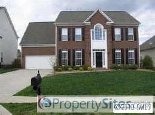 921 Butterburr Dr, Matthews, NC 28104