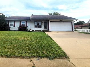 316 Apple St, Dixon, IL 61021