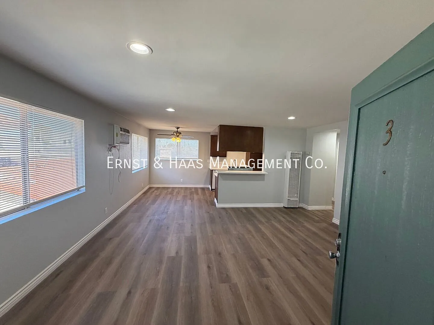 Spacious 2-Bedroom, 2-Bathroom Apartment with Garage and Added Storage! — Photo 2