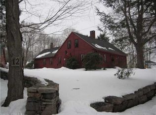 12 Day Rd, Oakdale, CT 06370