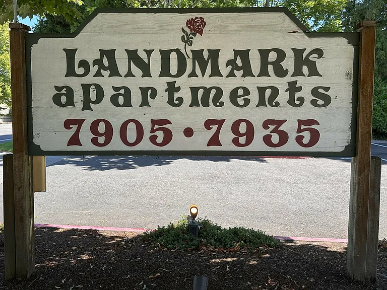 Landmark Apartments - Beaverton Oregon