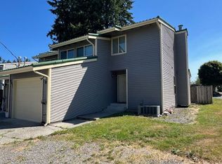 6015 Beverly Ln #B, Everett, WA 98203