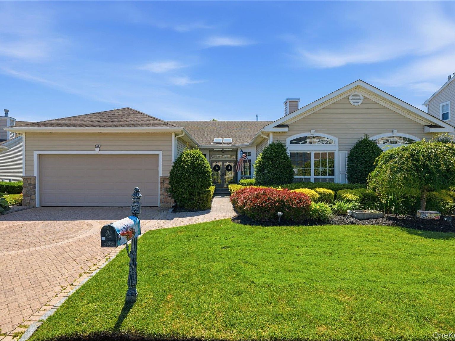 95 Hamlet Drive