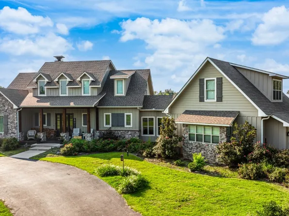 3064 County Road 1019, Mount Vernon, TX 75457