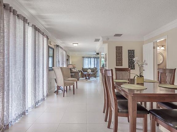 5th image of 14083 Trouville Dr