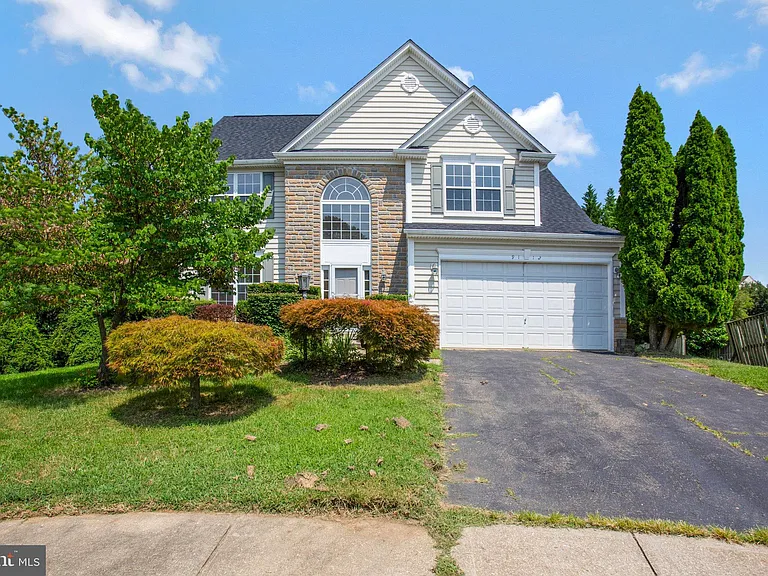9112 Granite Ct — Photo 1