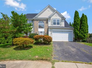 9112 Granite Ct, Waldorf, MD 20603