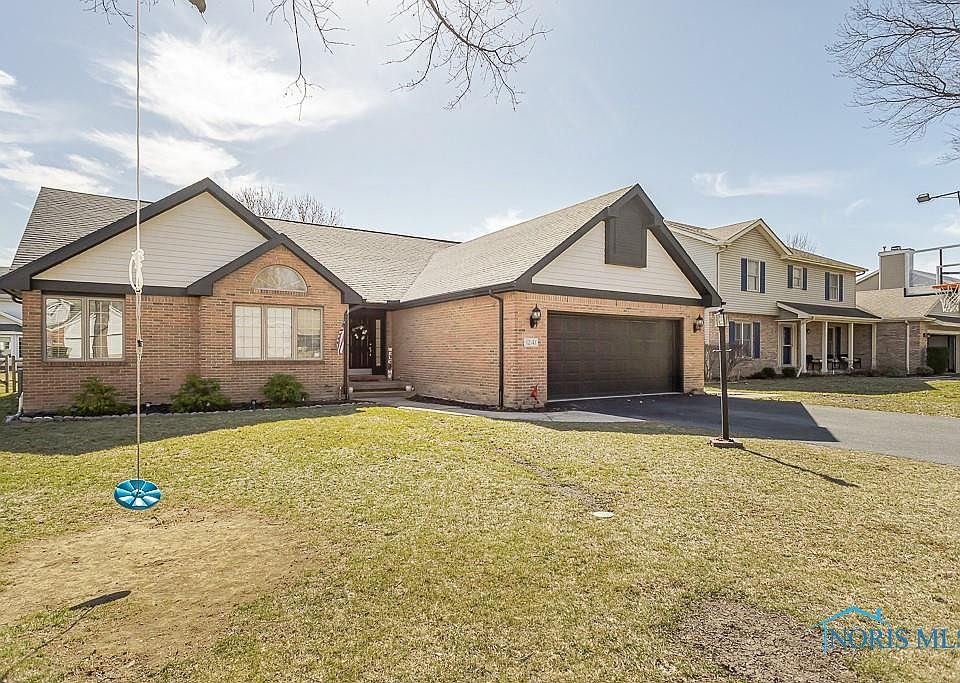1st image of 1241 Grassy Ln