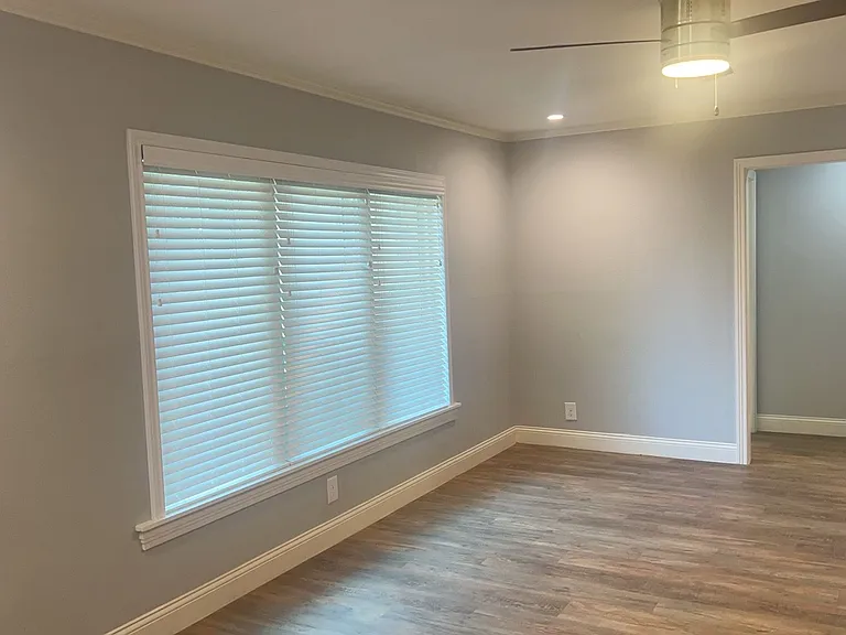 104 Varsity Cir — Photo 5