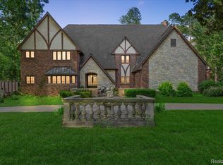 1600 Mill Race, Rochester Hills, MI 48306
