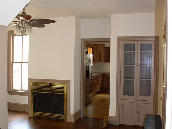 Dining Room to Kitchen