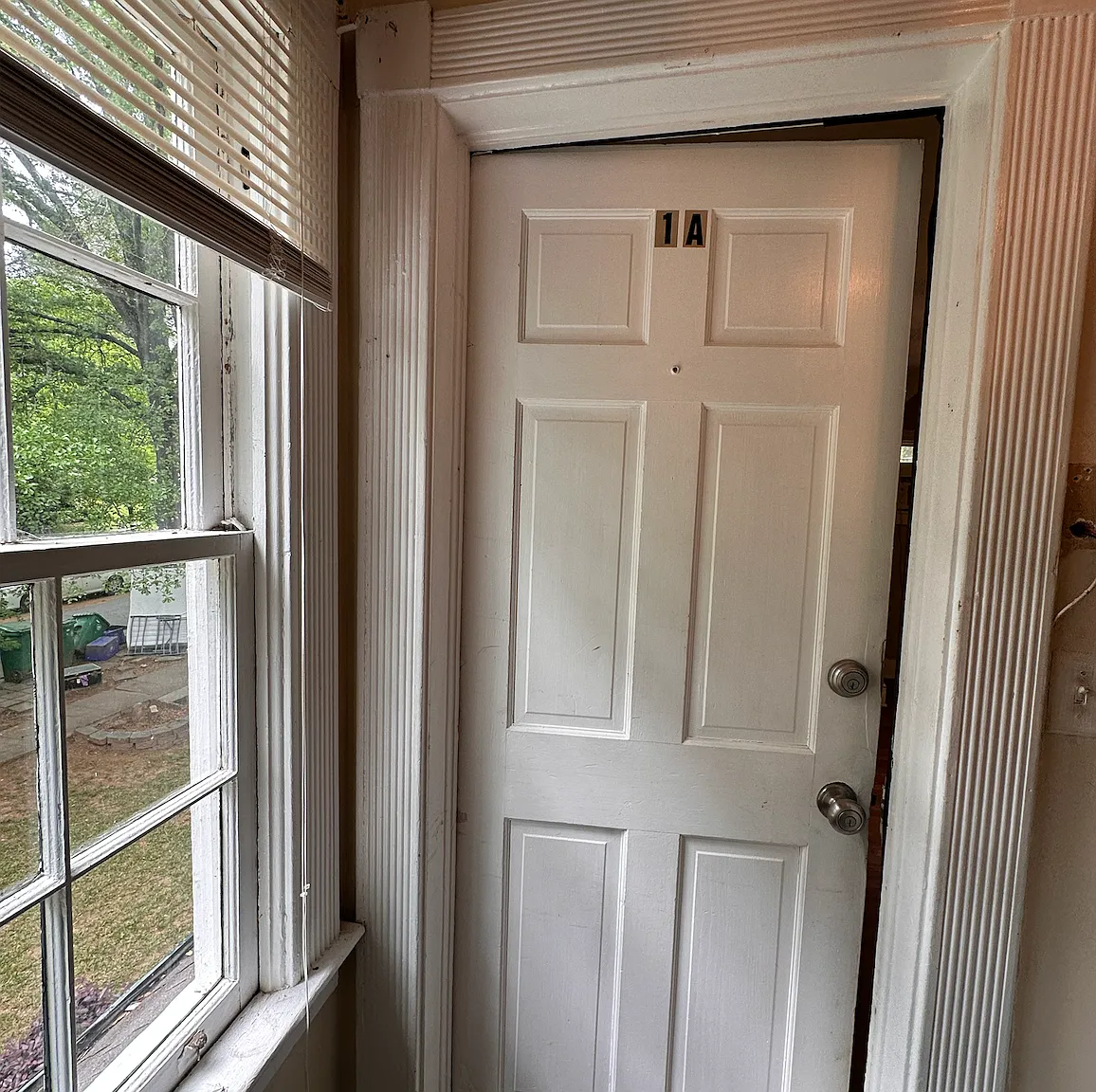 1 bed, 550 sqft, $995 — Photo 2