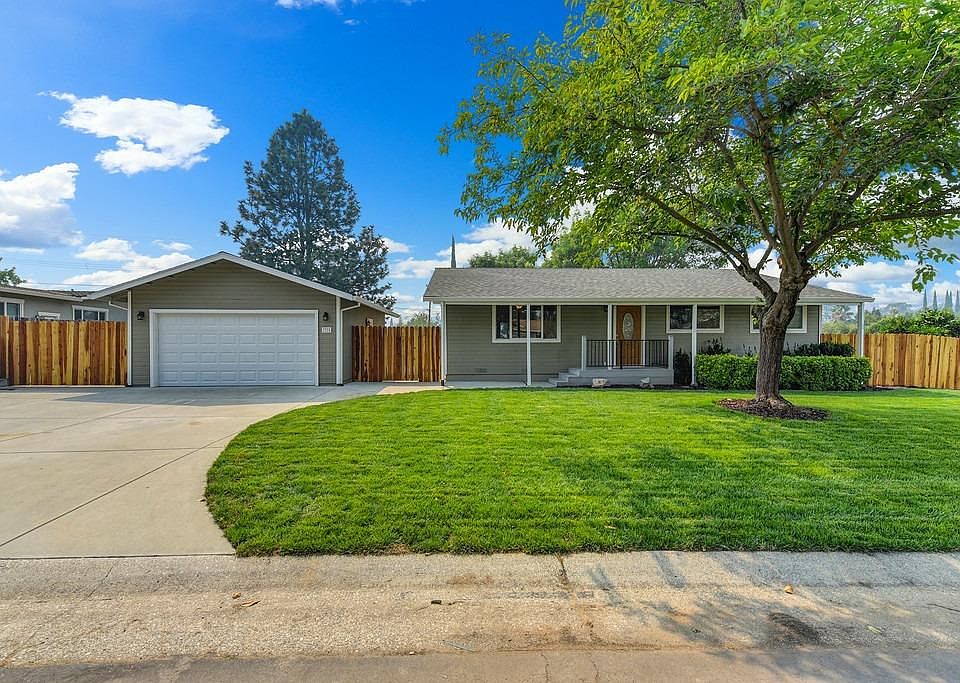 1st image of 3374 Margaret Dr