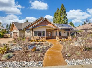 10913 Sunrise Ridge Cir, Auburn, CA 95603
