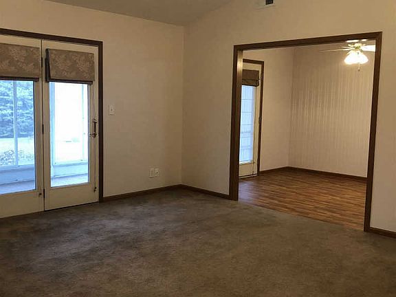 2nd image of 214 Gallop Dr