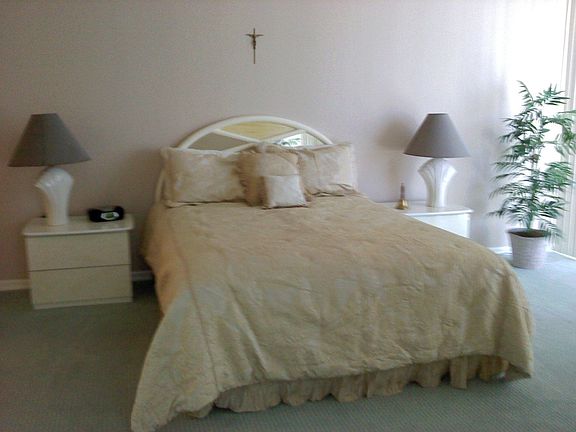5th image of 290 Naples Cove Dr APT 2703