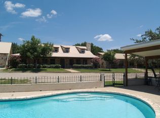 274 Lazy Creek Loop, Ingram, TX 78025