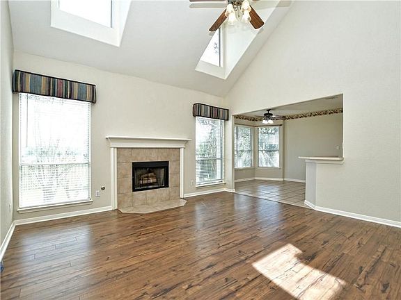4th image of 11513 Glen Falloch Ct