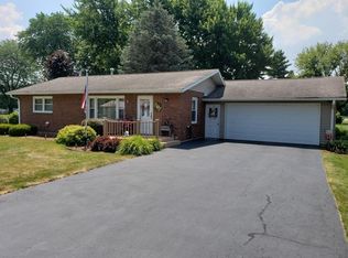 5109 Spruce St, Galt, IL 61037