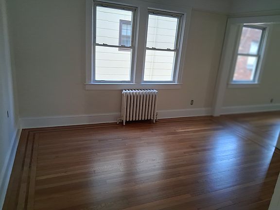Dining room into living room