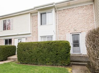 457 Mallview Ln, Bolingbrook, IL 60440
