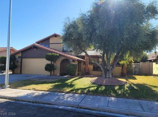 6411 Sandpiper Way, Las Vegas, NV 89103