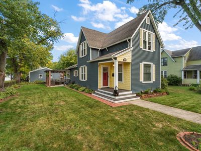 422 Jefferson Ave, Chesterton, IN, 46304