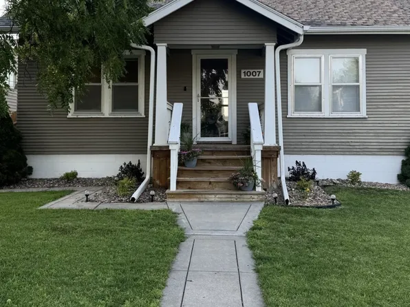 1007 University St, Hastings, NE 68901