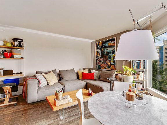 5th image of 1365 W 4th Ave #205
