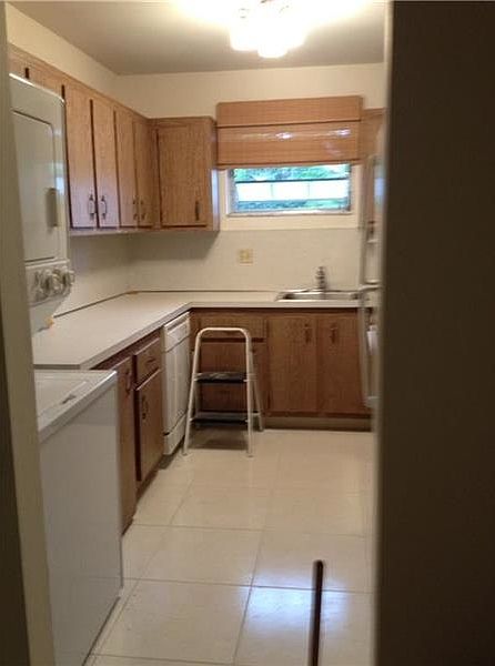 2nd image of 7986 Camino Cir