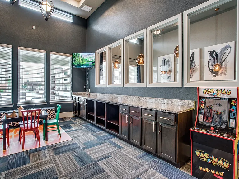 Palladium Glenn Heights — Photo 32