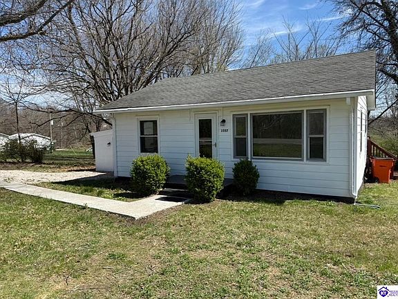 2nd image of 1557 Springfield Rd