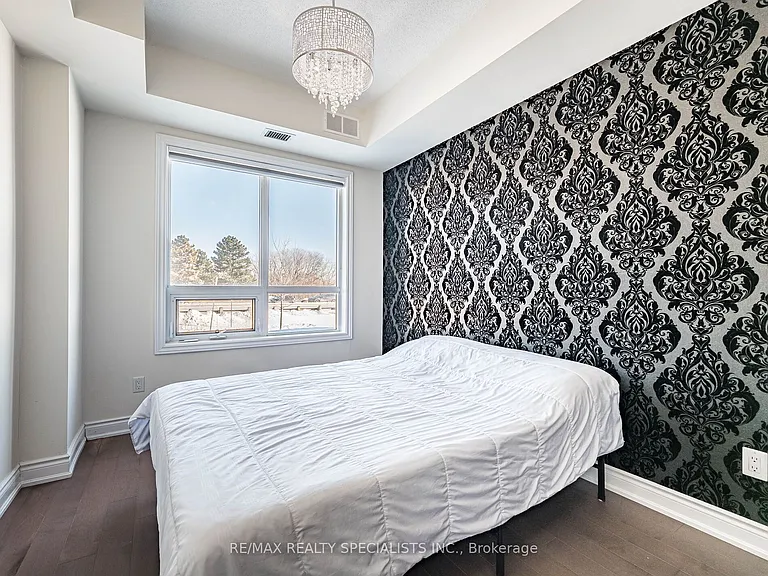 3170 Erin Mills Pkwy #131 — Photo 17