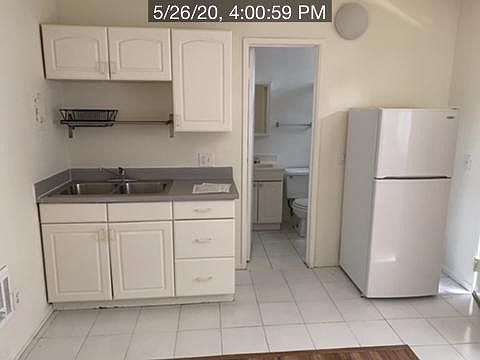 5th image of 1507 12th St APT 12