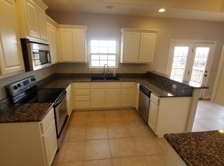 2130 N Williamsburg Ln, Ozark, MO 65721