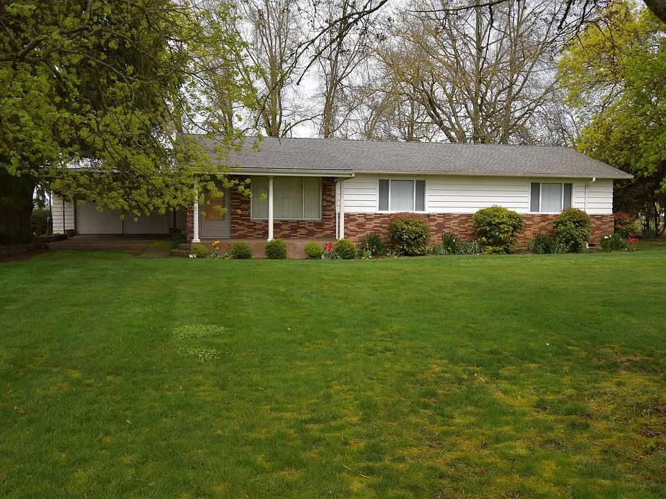 34885 Lake Creek Dr