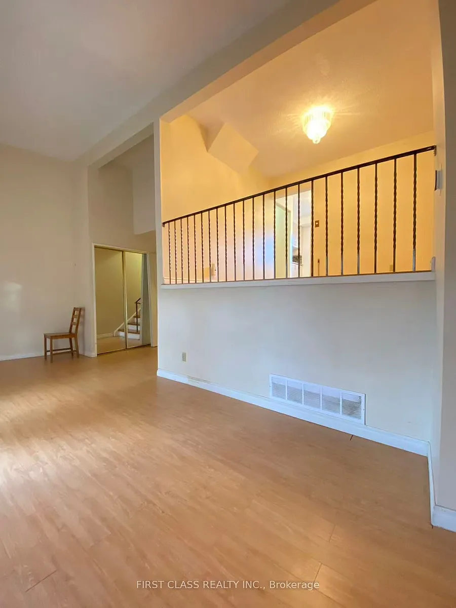 Building Photo - 120 Beverly Glen Blvd #59