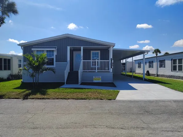 254 San Carlos St, Nokomis, FL 34275