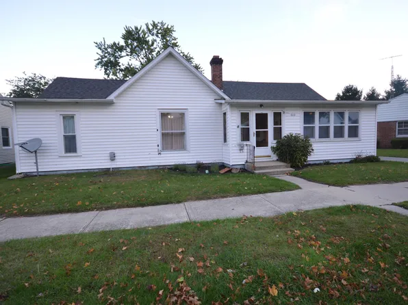 600 Ohio St, Walkerton, IN 46574