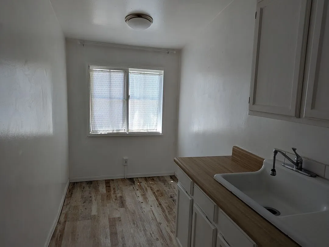 1 bed, 800 sqft, $3,000 — Photo 4