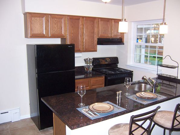 19606 Van Aken Blvd #5194810C4