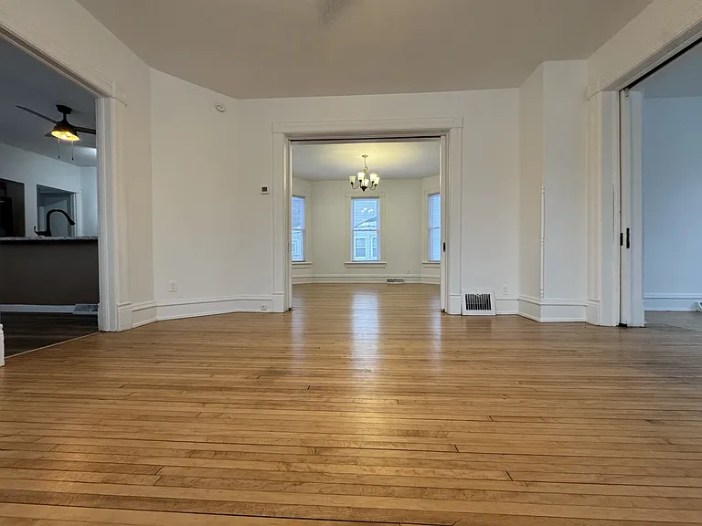 122 North St — Photo 14